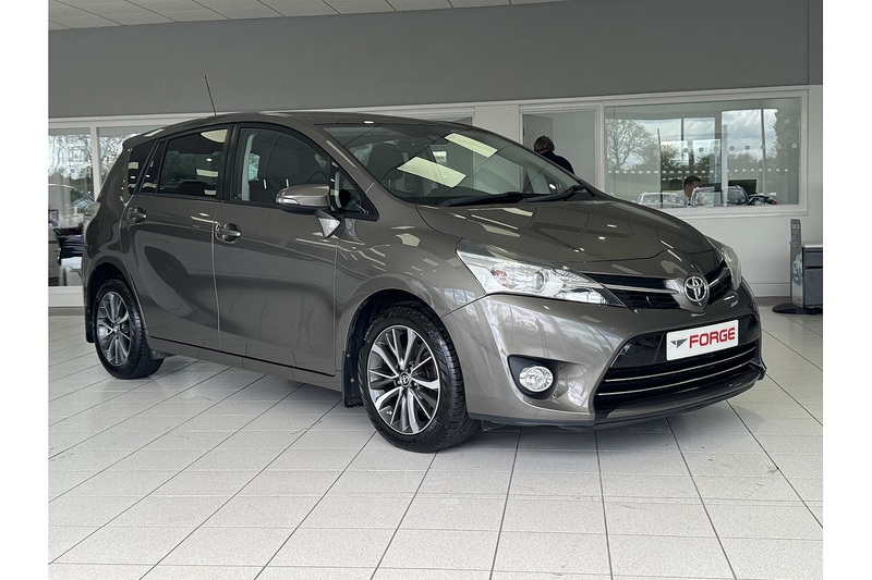 Toyota 1.6 D-4D Design MPV 5dr Diesel Manual Euro 6 (s/s) (7 Seat) (112 ps)