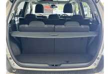 15/15 Toyota Auris 1.6 D-4D Design MPV (7 Seats) 112 ps