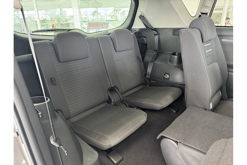 Toyota 1.6 D-4D Design MPV 5dr Diesel Manual Euro 6 (s/s) (7 Seat) (112 ps)