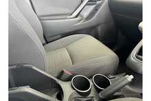 15/15 Toyota Auris 1.6 D-4D Design MPV (7 Seats) 112 ps