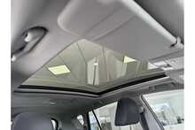 15/15 Toyota Auris 1.6 D-4D Design MPV (7 Seats) 112 ps