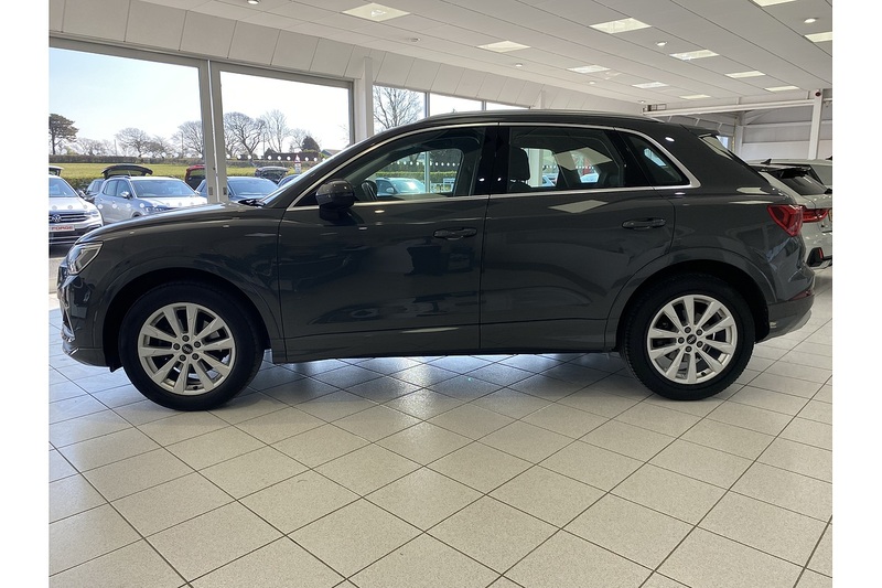 Audi 2.0 TDI 35 Sport SUV 5dr Diesel S Tronic quattro Euro 6 (s/s) (150 ps)