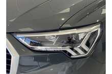 21/21 Audi Q3 2.0 TDI 35 Sport S Tronic quattro 150 ps