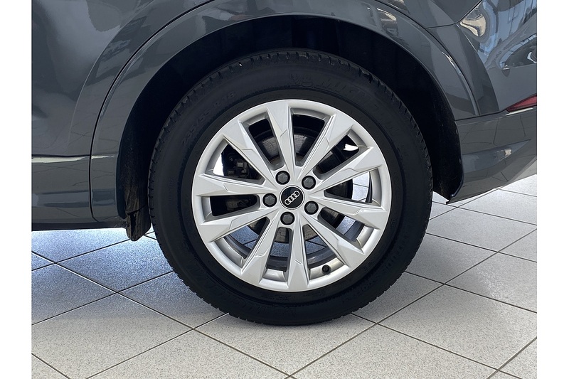Audi 2.0 TDI 35 Sport SUV 5dr Diesel S Tronic quattro Euro 6 (s/s) (150 ps)
