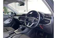 21/21 Audi Q3 2.0 TDI 35 Sport S Tronic quattro 150 ps