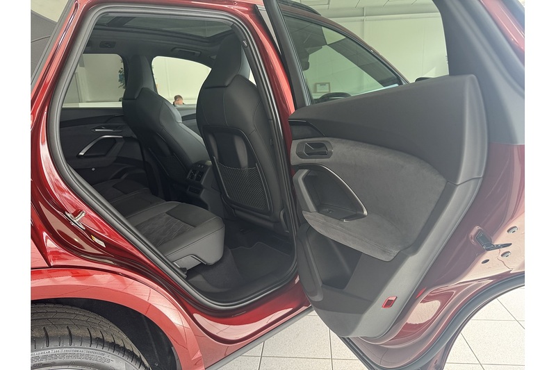 Audi Tdi Quattro S Line Edition 1 2.0 5dr Estate Semi Auto Diesel