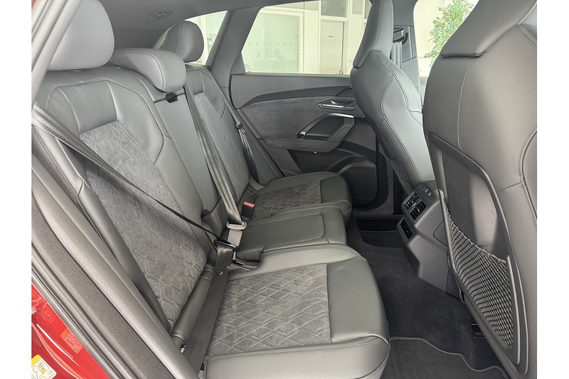 Audi Tdi Quattro S Line Edition 1 2.0 5dr Estate Semi Auto Diesel