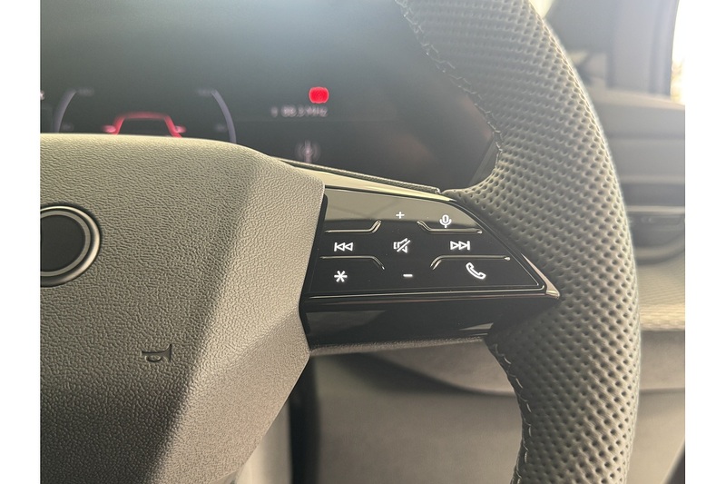 Audi Tdi Quattro S Line Edition 1 2.0 5dr Estate Semi Auto Diesel