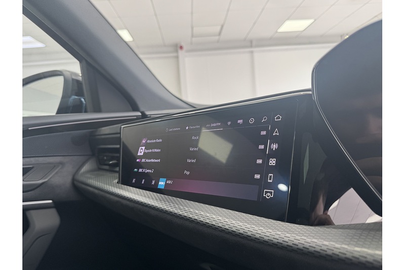 Audi Tdi Quattro S Line Edition 1 2.0 5dr Estate Semi Auto Diesel