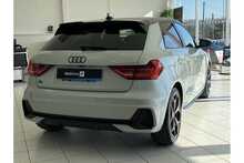 25/25 Audi A1 Sportback Tfsi 30 S Tronic Black Edition