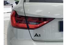 25/25 Audi A1 Sportback Tfsi 30 S Tronic Black Edition