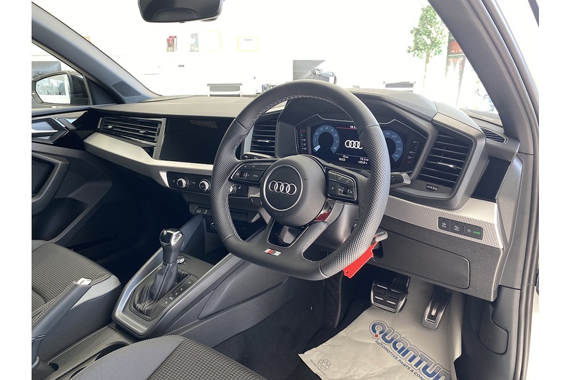 Audi Sportback Tfsi 30 S Tronic Black Edition 1.0 5dr Hatchback S Tronic Petrol