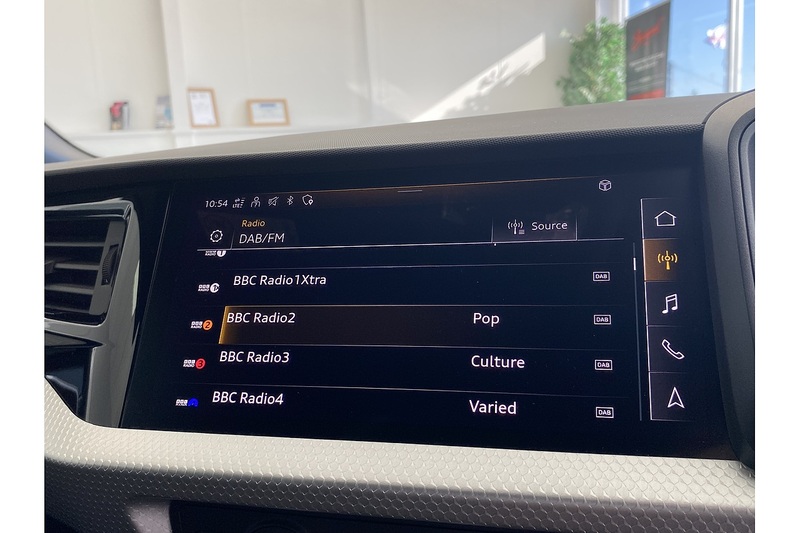 Audi Sportback Tfsi 30 S Tronic Black Edition 1.0 5dr Hatchback S Tronic Petrol