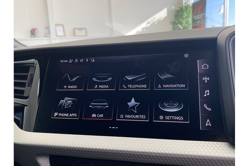 Audi Sportback Tfsi 30 S Tronic Black Edition 1.0 5dr Hatchback S Tronic Petrol