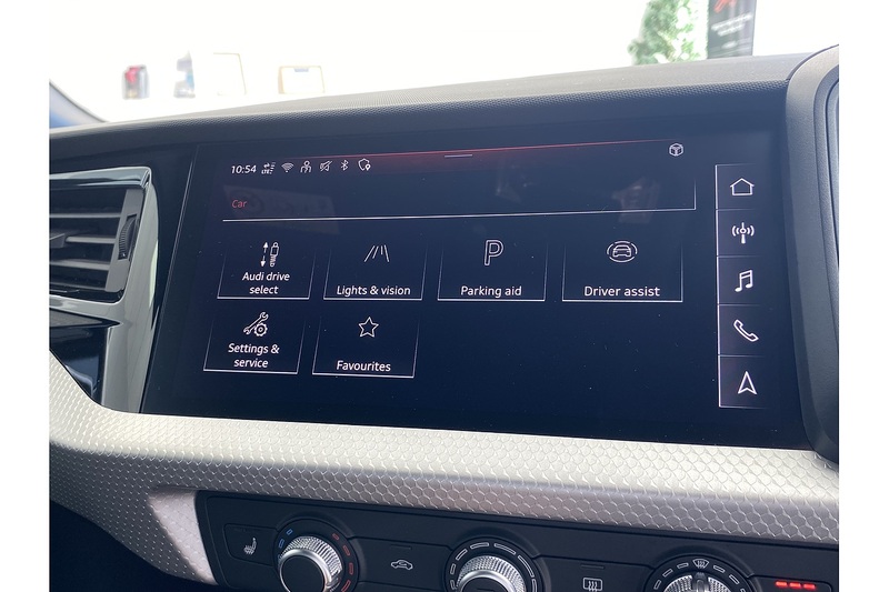 Audi Sportback Tfsi 30 S Tronic Black Edition 1.0 5dr Hatchback S Tronic Petrol