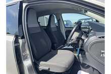 21/71 Volkswagen up! 1.0 R-Line Hatchback 65 ps