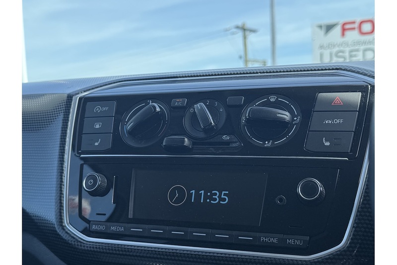 Volkswagen 1.0 R-Line Hatchback 5dr Petrol Manual Euro 6 (s/s) (65 ps)