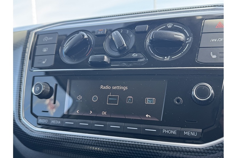 Volkswagen 1.0 R-Line Hatchback 5dr Petrol Manual Euro 6 (s/s) (65 ps)