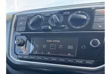 21/71 Volkswagen up! 1.0 R-Line Hatchback 65 ps