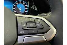 24/24 Volkswagen Golf eTSI MHEV Style