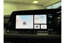 24/24 Volkswagen Golf eTSI MHEV Style