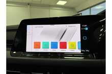 24/24 Volkswagen Golf eTSI MHEV Style