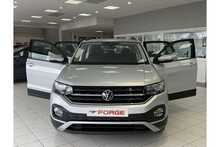 21/71 Volkswagen T-Cross 1.0 TSI SE DSG (110 ps)