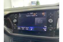 21/71 Volkswagen T-Cross 1.0 TSI SE DSG (110 ps)