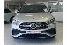 21/21 Mercedes-Benz GLA220d AMG Line Diesel 4MATIC 190 ps