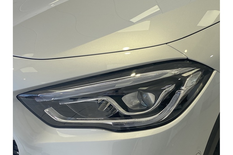 Mercedes-Benz 2.0 GLA220d AMG Line (Premium) SUV 5dr Diesel 8G-DCT 4MATIC Euro 6 (s/s) (190 ps)
