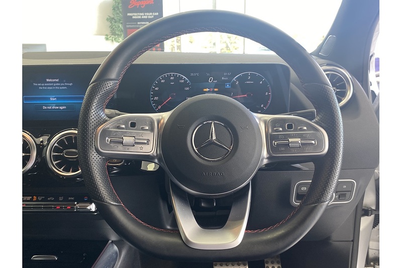 Mercedes-Benz 2.0 GLA220d AMG Line (Premium) SUV 5dr Diesel 8G-DCT 4MATIC Euro 6 (s/s) (190 ps)