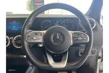 21/21 Mercedes-Benz GLA220d AMG Line Diesel 4MATIC 190 ps