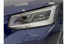 24/24 Audi Q2 1.5 TFSI CoD 35 S line SUV S Tronic (150 ps)