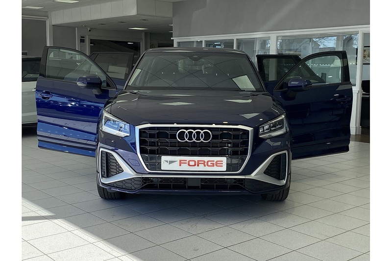 Audi 1.5 TFSI CoD 35 S line SUV 5dr Petrol S Tronic Euro 6 (s/s) (150 ps)