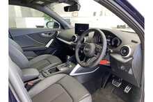 24/24 Audi Q2 1.5 TFSI CoD 35 S line SUV S Tronic (150 ps)