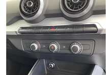 24/24 Audi Q2 1.5 TFSI CoD 35 S line SUV S Tronic (150 ps)