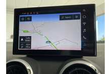 24/24 Audi Q2 1.5 TFSI CoD 35 S line SUV S Tronic (150 ps)