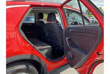 18/18 Volkswagen T-Roc 1.0 TSI SE 115 ps