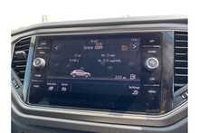 18/18 Volkswagen T-Roc 1.0 TSI SE 115 ps