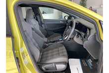 24/24 Volkswagen Golf GTD 2.0 TDI Hatchback DSG 200 ps