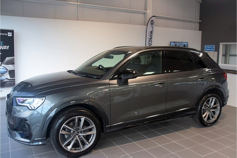 Audi TFSI CoD Black Edition SUV 1.5 Manual Petrol