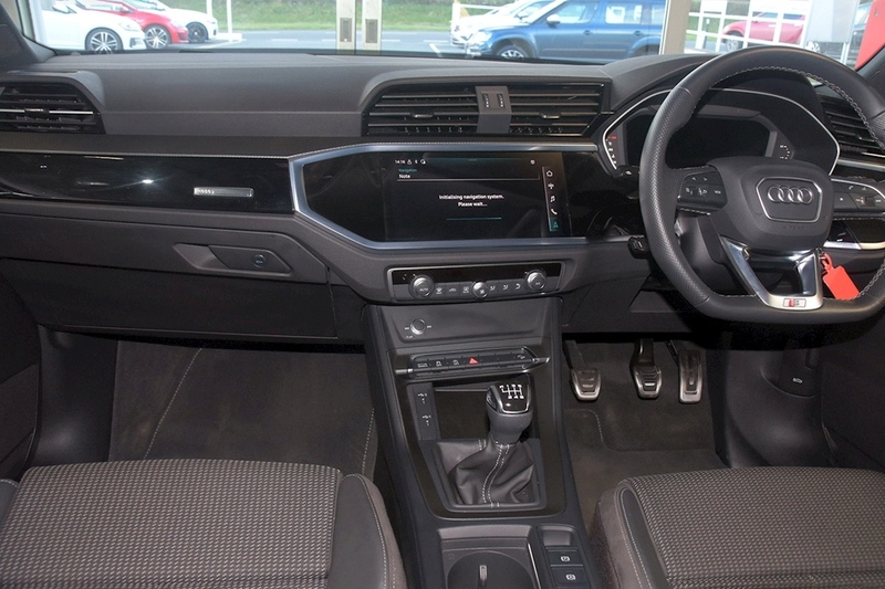 Audi TFSI CoD Black Edition SUV 1.5 Manual Petrol