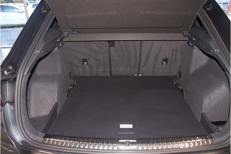 Audi TFSI CoD Black Edition SUV 1.5 Manual Petrol