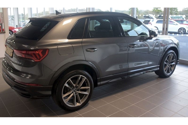 Audi TFSI CoD Black Edition SUV 1.5 Manual Petrol