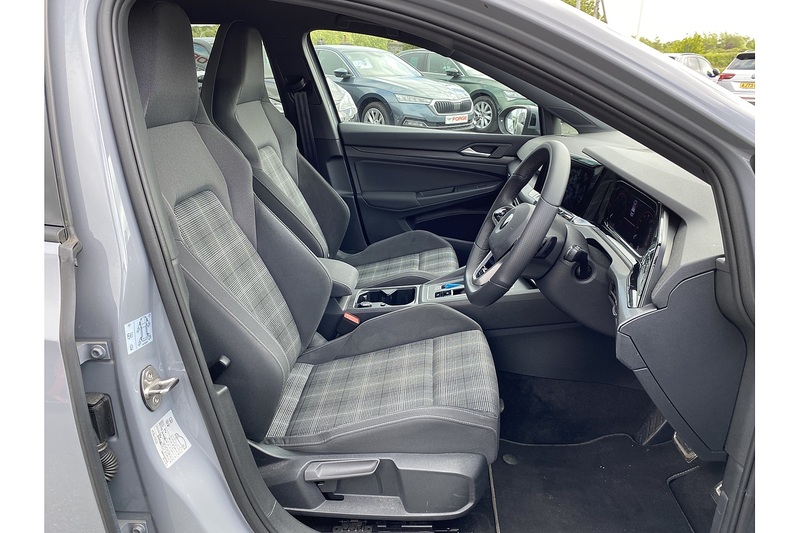 Volkswagen 2.0 TDI GTD Hatchback 5dr Diesel DSG Euro 6 (s/s) (200 ps)