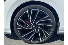 24/24 Volkswagen Golf 2.0 TDI GTD DSG 200 ps
