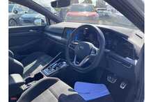 24/24 Volkswagen Golf 2.0 TDI GTD DSG 200 ps