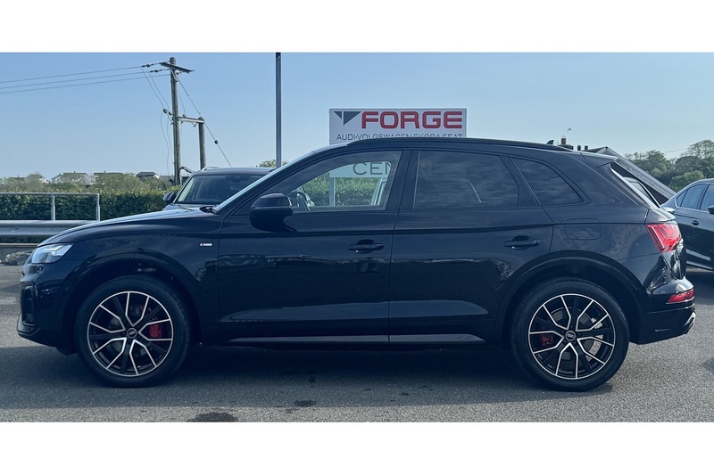 Audi 2.0 TFSIe 50 S line SUV 5dr Petrol Plug-in Hybrid S Tronic quattro Euro 6 (s/s) 17.9kWh (299 ps)