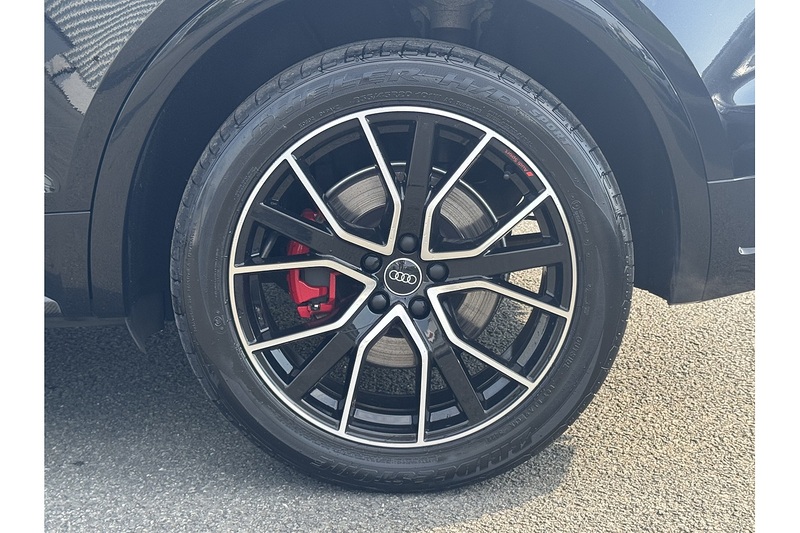 Audi 2.0 TFSIe 50 S line SUV 5dr Petrol Plug-in Hybrid S Tronic quattro Euro 6 (s/s) 17.9kWh (299 ps)