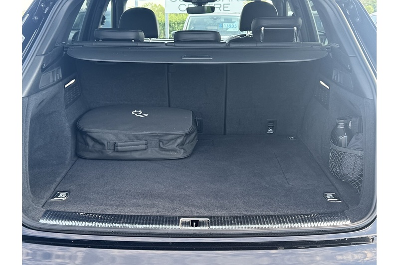 Audi 2.0 TFSIe 50 S line SUV 5dr Petrol Plug-in Hybrid S Tronic quattro Euro 6 (s/s) 17.9kWh (299 ps)